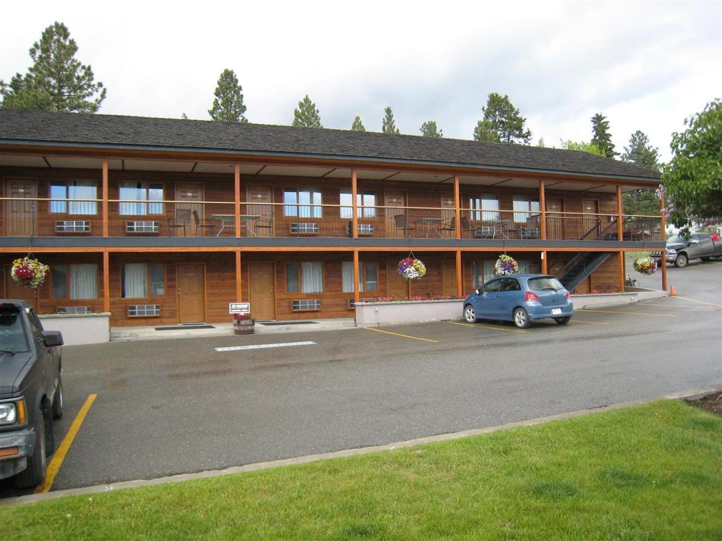 Cariboo Lodge Clinton Exterior photo